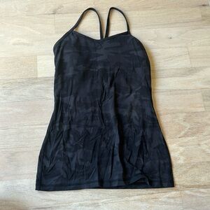 Lululemon black and grey cameo top with built in bra size 4